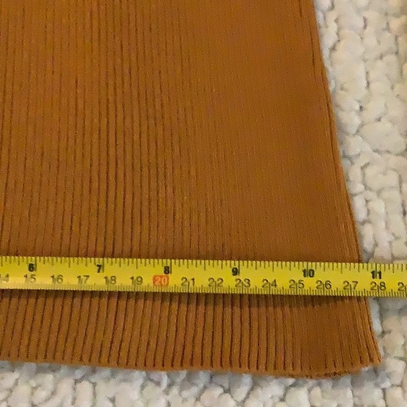 NWT BCBG Paris orange size Large stretchy ribbed wide-leg pants.  See pictures. - Picture 9 of 9